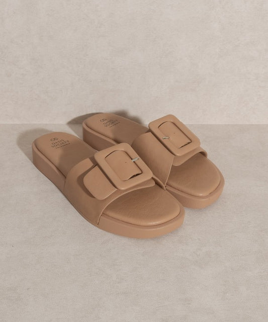 Daisy Buckle Slide